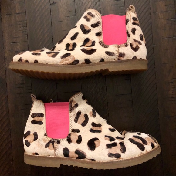 mini boden leopard boots